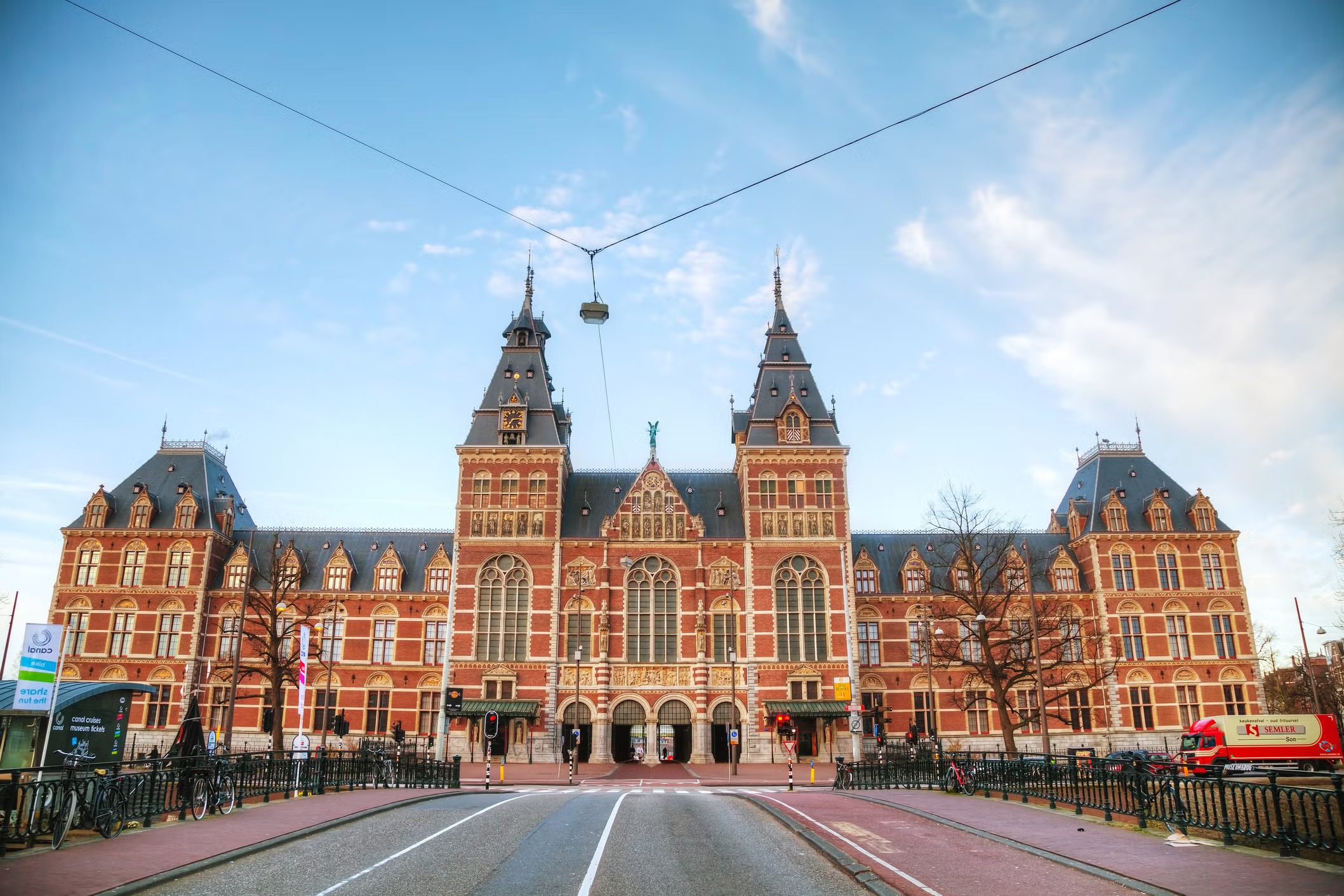 Amsterdam — Revivo Studios